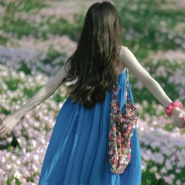 六月很干净很有气质的一句话，发朋友圈人人点赞！